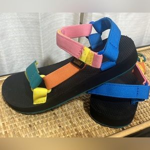 Kids Teva Sandals sz 3